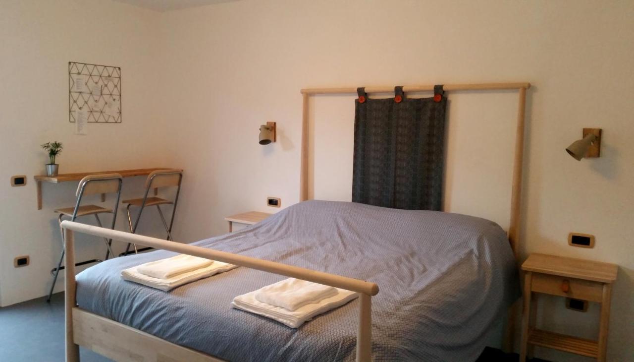 B&B Val Valerna Lezzeno Eksteriør billede