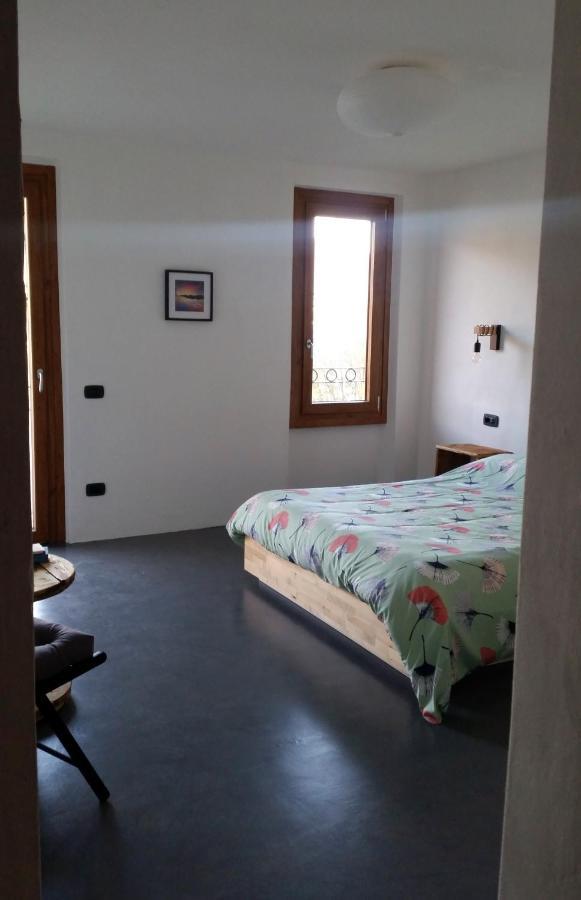 B&B Val Valerna Lezzeno Eksteriør billede