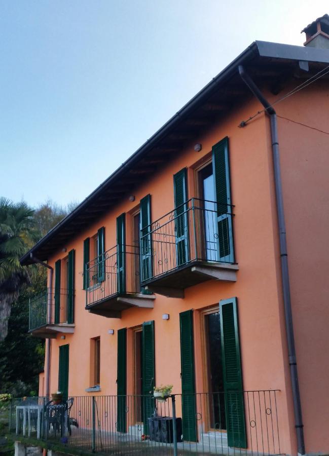 B&B Val Valerna Lezzeno Eksteriør billede