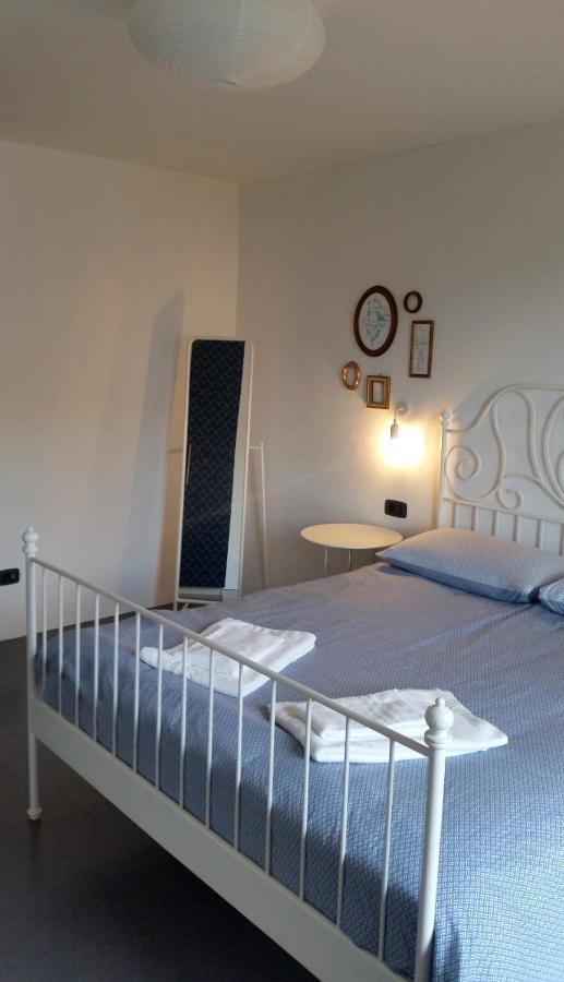 B&B Val Valerna Lezzeno Eksteriør billede