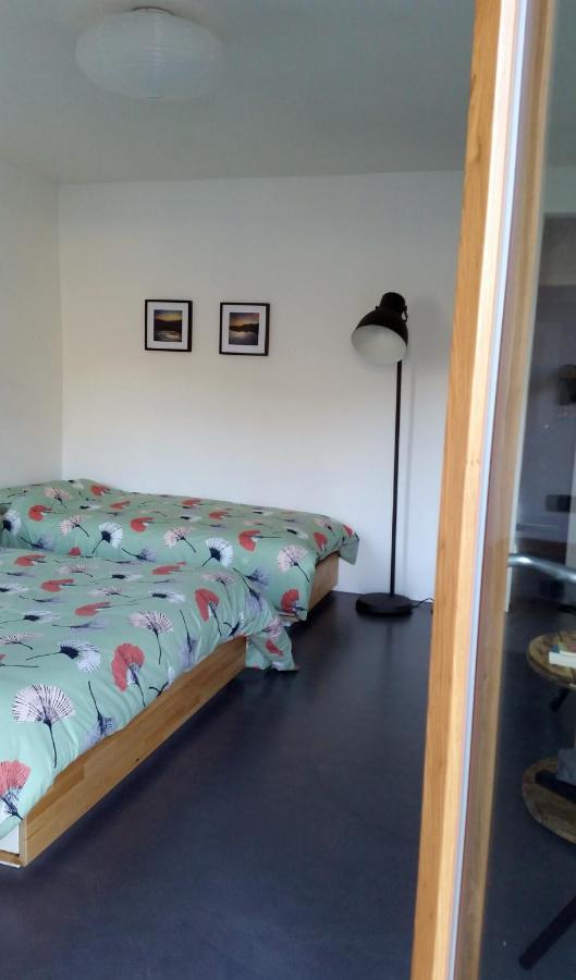B&B Val Valerna Lezzeno Eksteriør billede