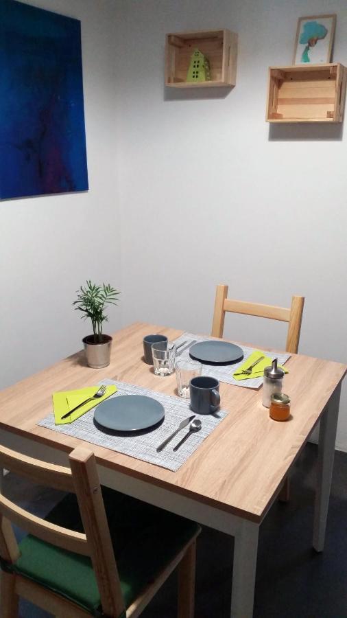 B&B Val Valerna Lezzeno Eksteriør billede